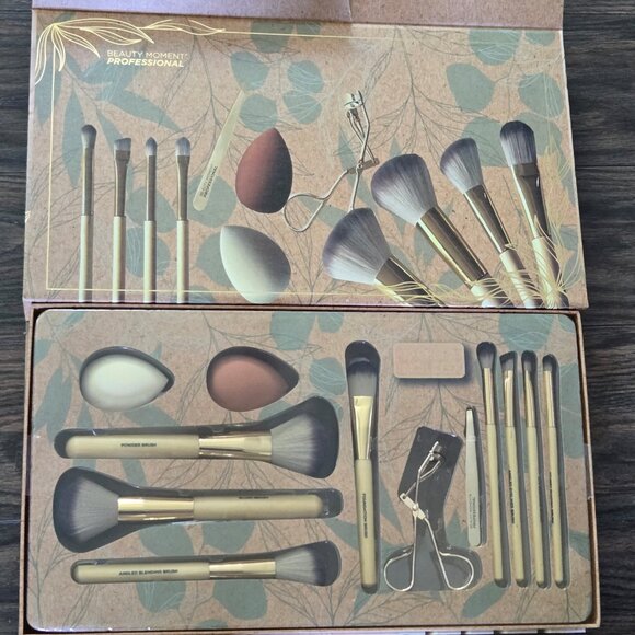 BEAUTY MOMENT Professional Cosmetic Tools & Brushes Set 12 Pieces NWOT - Picture 1 of 5